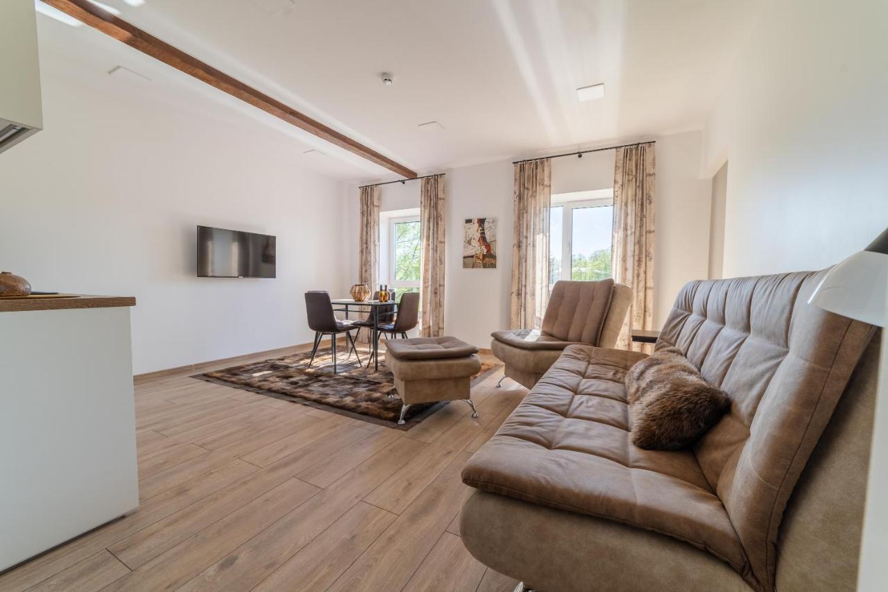 Apartamentai Muzika Шілутє Екстер'єр фото