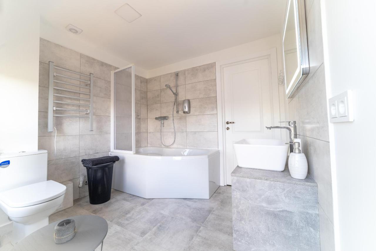 Apartamentai Muzika Шілутє Екстер'єр фото