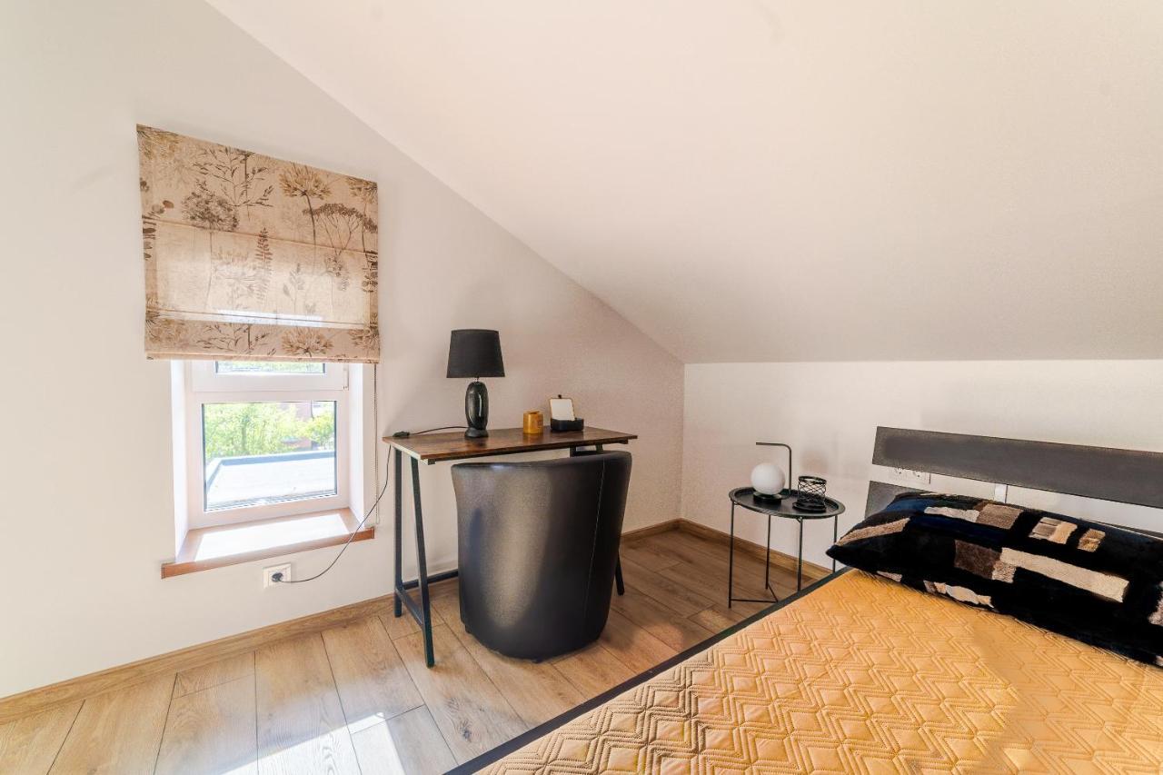 Apartamentai Muzika Шілутє Екстер'єр фото